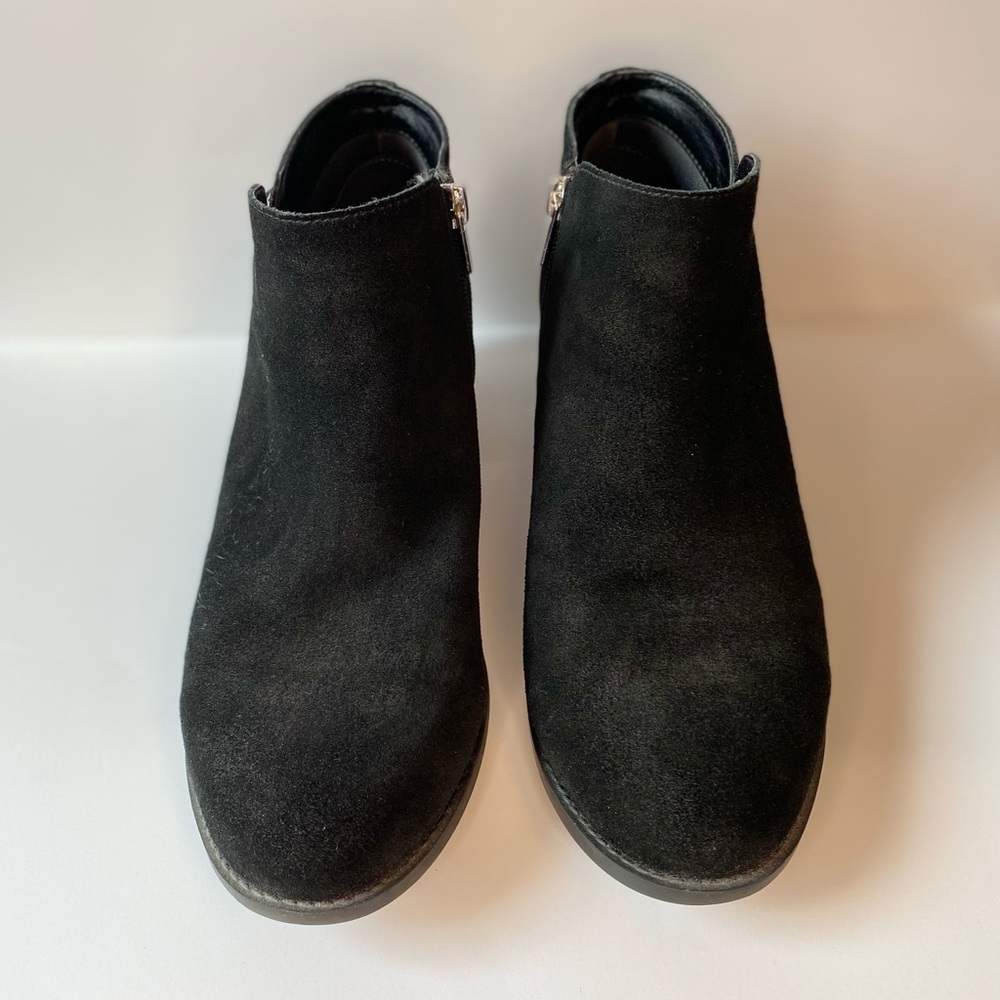 Vionic Black Suede Ankle Boots - Women’s size 9 1/2